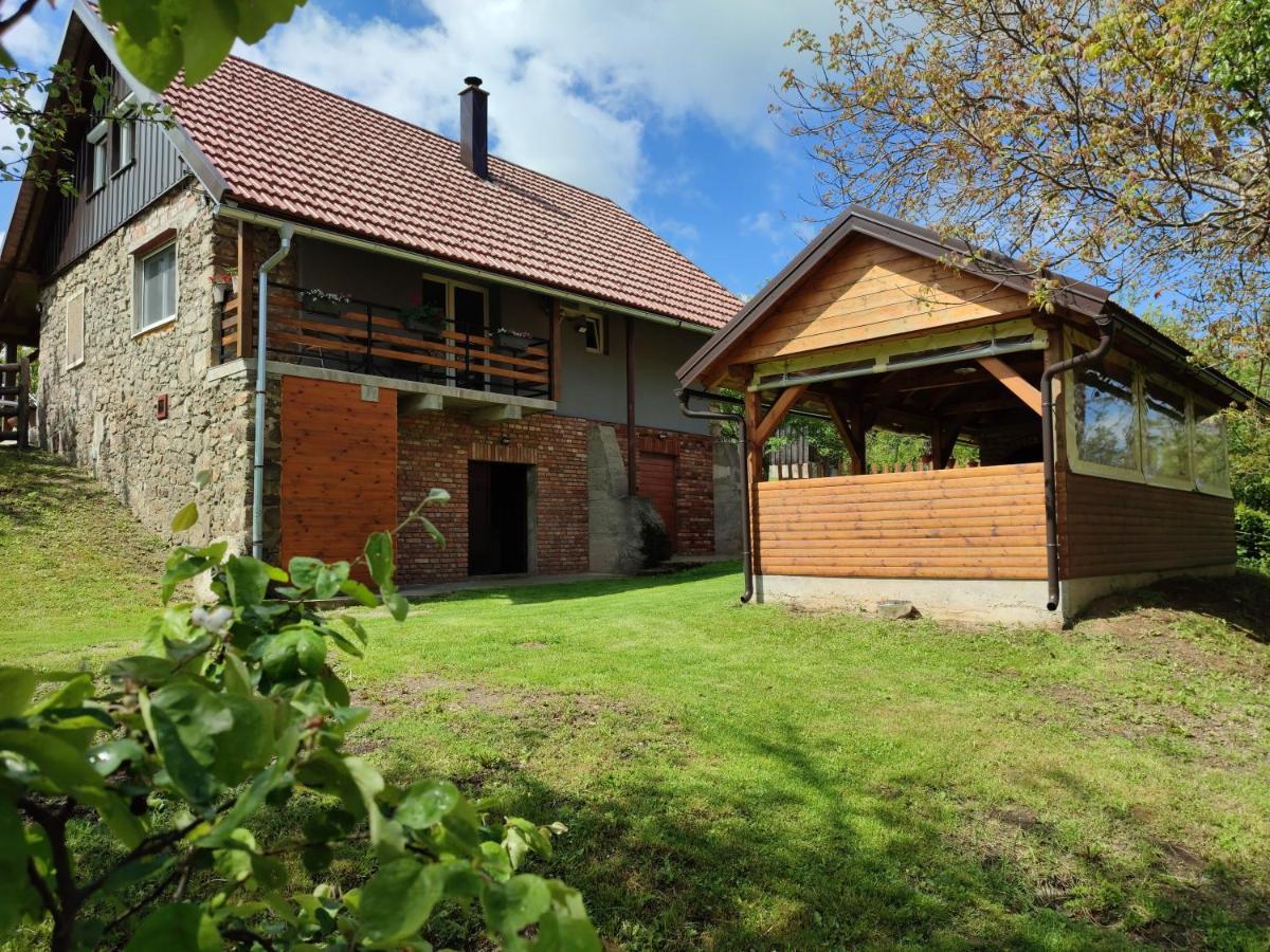 Holiday Home "Sleme" With Jacuzzi, Big Garden And Arbor With Fireplace Skrad Екстериор снимка
