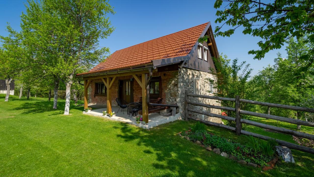 Holiday Home "Sleme" With Jacuzzi, Big Garden And Arbor With Fireplace Skrad Екстериор снимка
