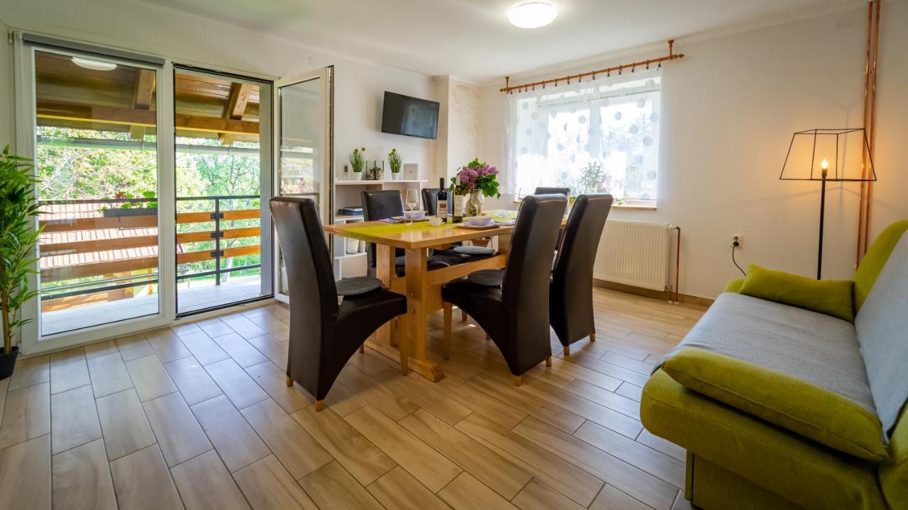 Holiday Home "Sleme" With Jacuzzi, Big Garden And Arbor With Fireplace Skrad Екстериор снимка