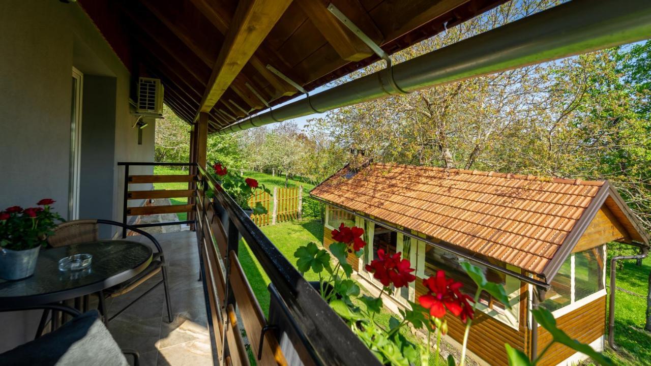Holiday Home "Sleme" With Jacuzzi, Big Garden And Arbor With Fireplace Skrad Екстериор снимка