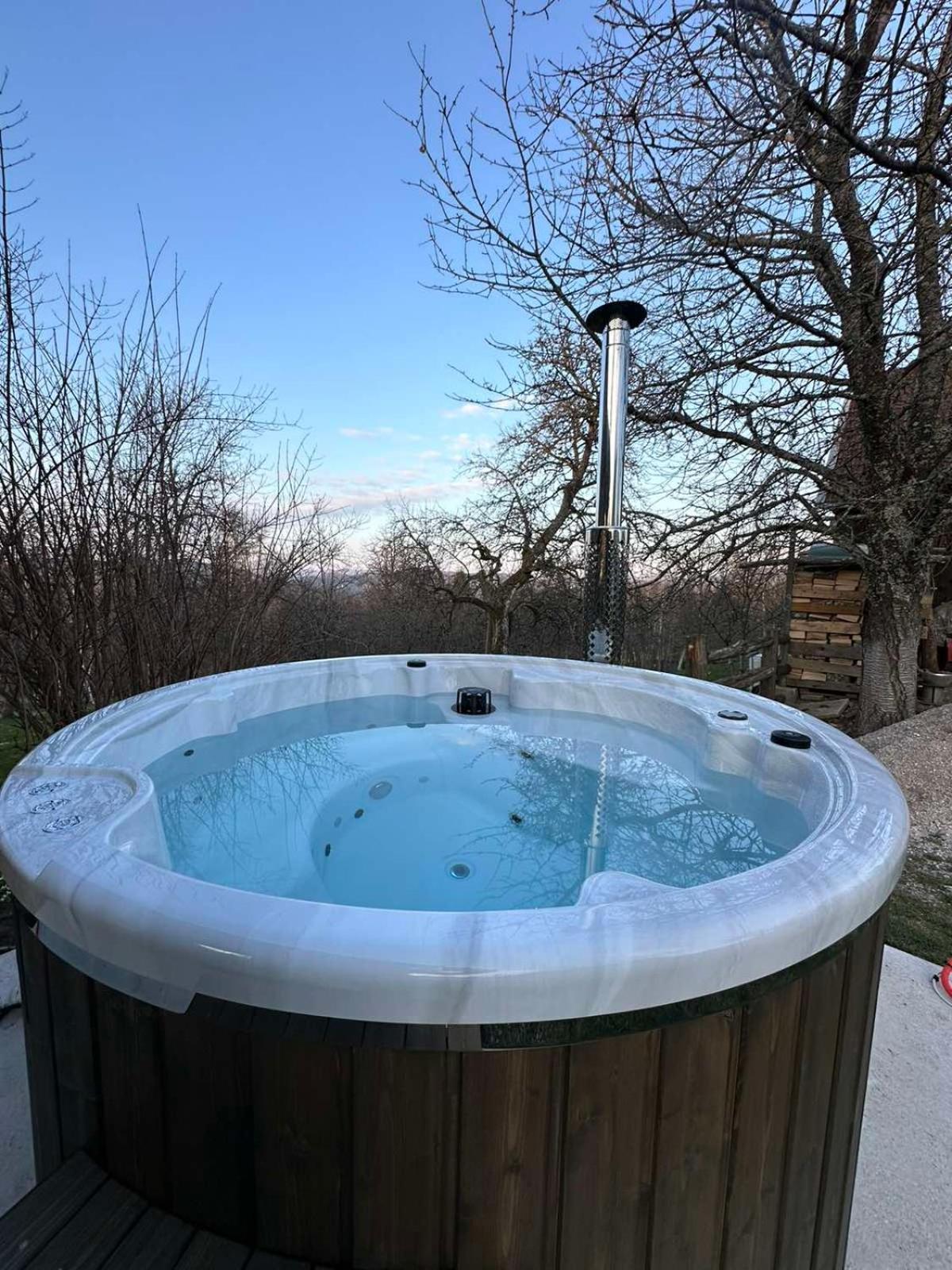 Holiday Home "Sleme" With Jacuzzi, Big Garden And Arbor With Fireplace Skrad Екстериор снимка